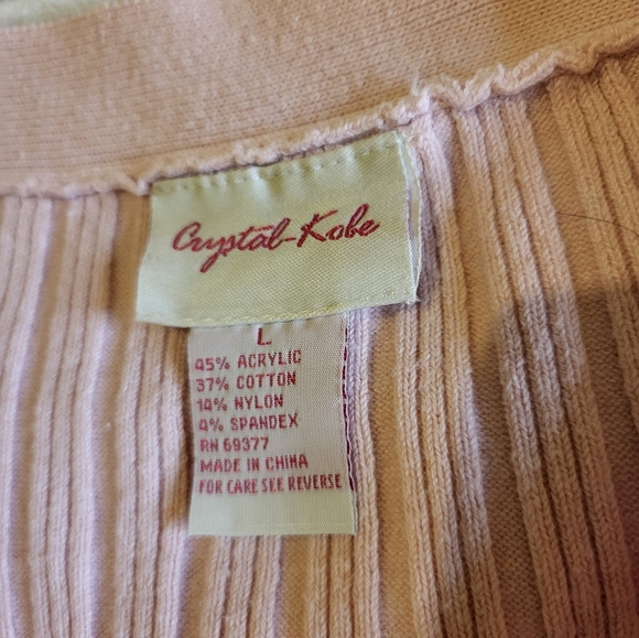 Crystal-Kobe Women's V Neck sweater Cable Knit size LG. Light Pink in color. - Picture 3 of 8